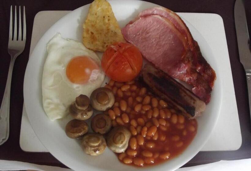 مبيت وإفطار Tudor House