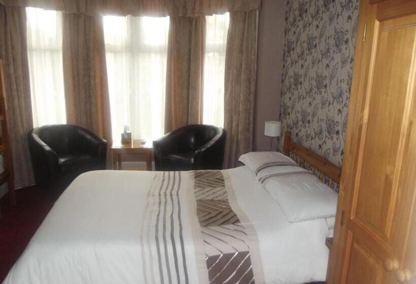 مبيت وإفطار Tudor House