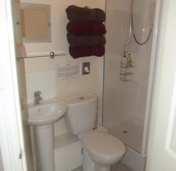 צימר Tudor House