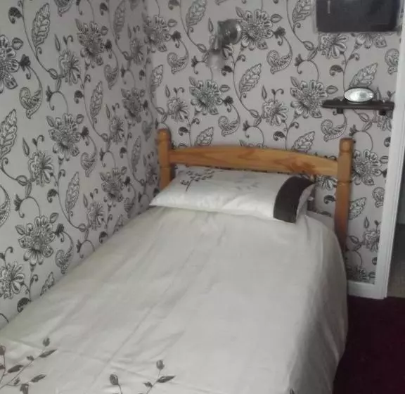 צימר Tudor House