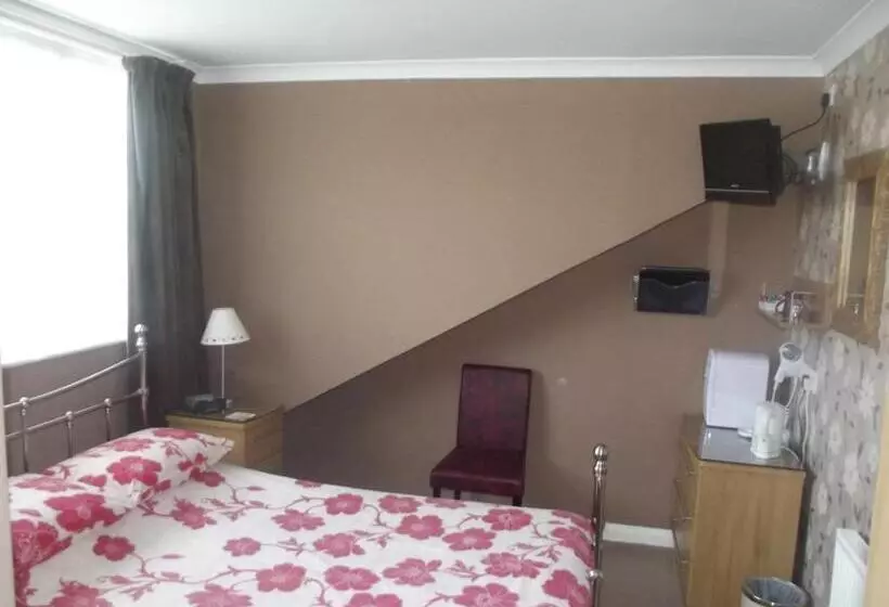 צימר Tudor House