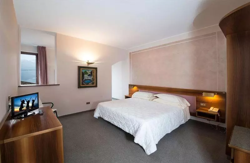 酒店 Albergo Moderno