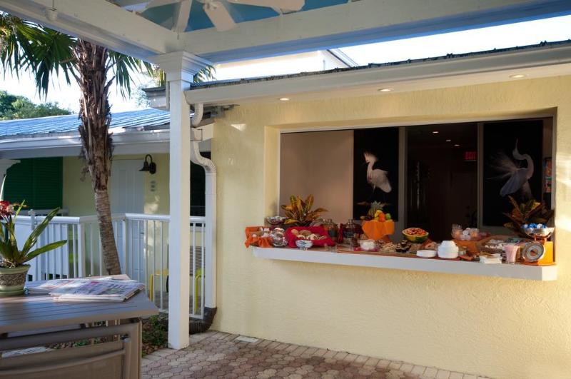 فندق Almond Tree Inn  Adults Only