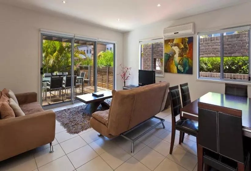 בית מלון כפרי Best Western Plus Quarterdecks Retreat