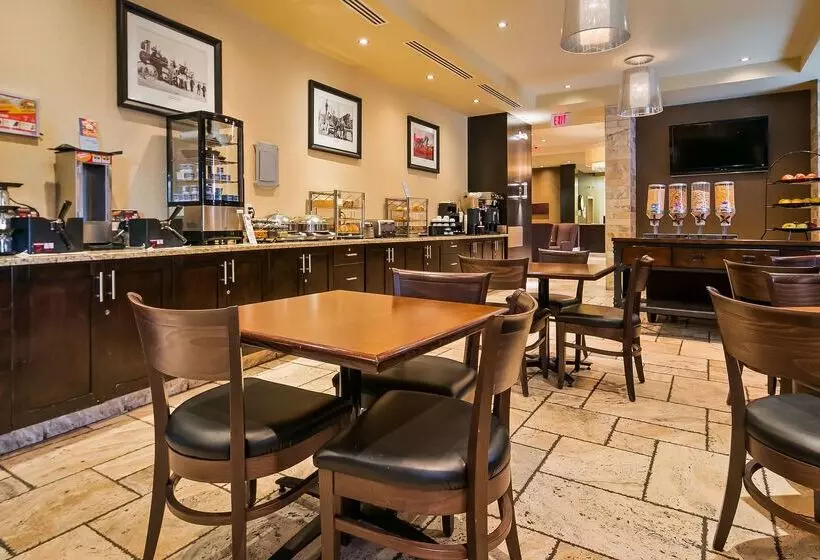 酒店 Best Western Sunrise Inn & Suites