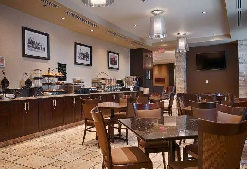 酒店 Best Western Sunrise Inn & Suites