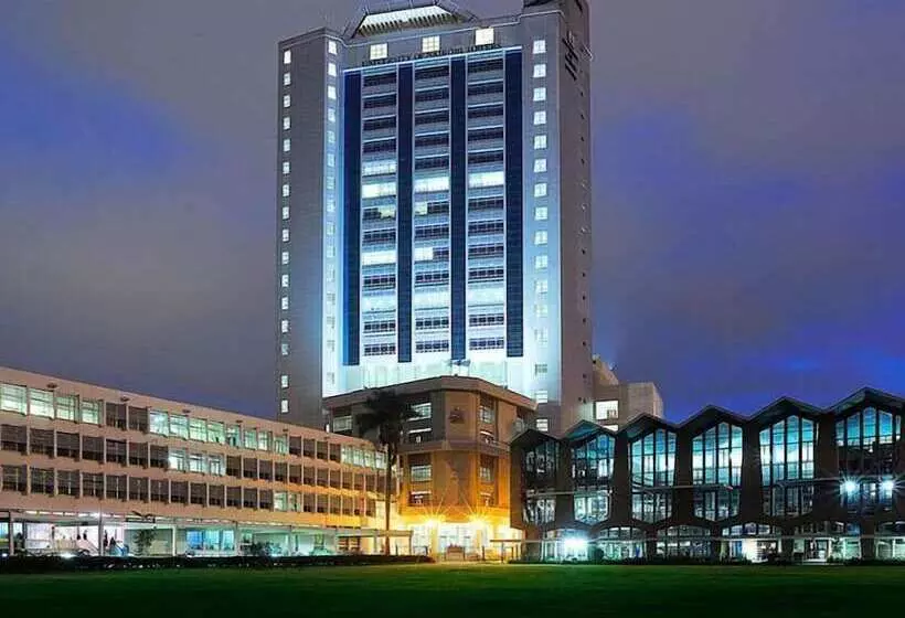 ホテル Boma Inn Nairobi