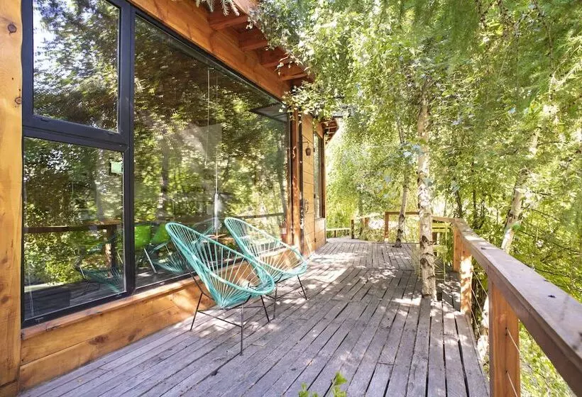 هتل Colina Del Manzano