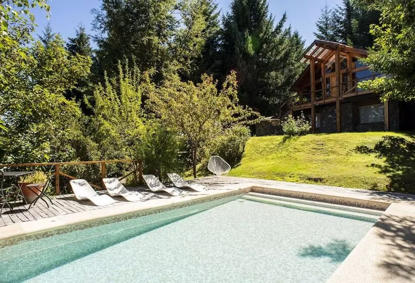 هتل Colina Del Manzano