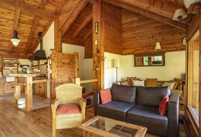 هتل Colina Del Manzano