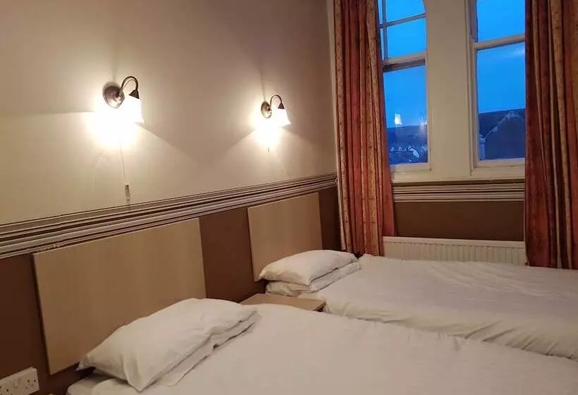 בית מלון כפרי Grand Ash