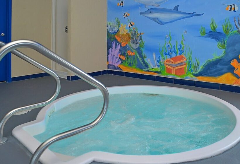 Holiday Inn Express Hotel & Suites Hinton, An Ihg