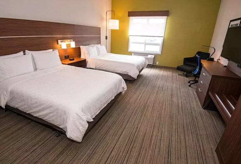 Holiday Inn Express Hotel & Suites Hinton, An Ihg