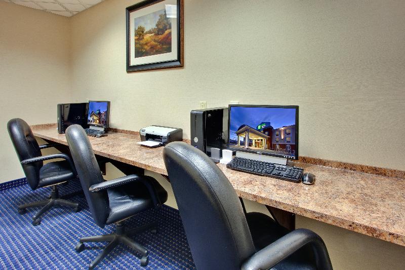 Holiday Inn Express Hotel & Suites Hinton, An Ihg