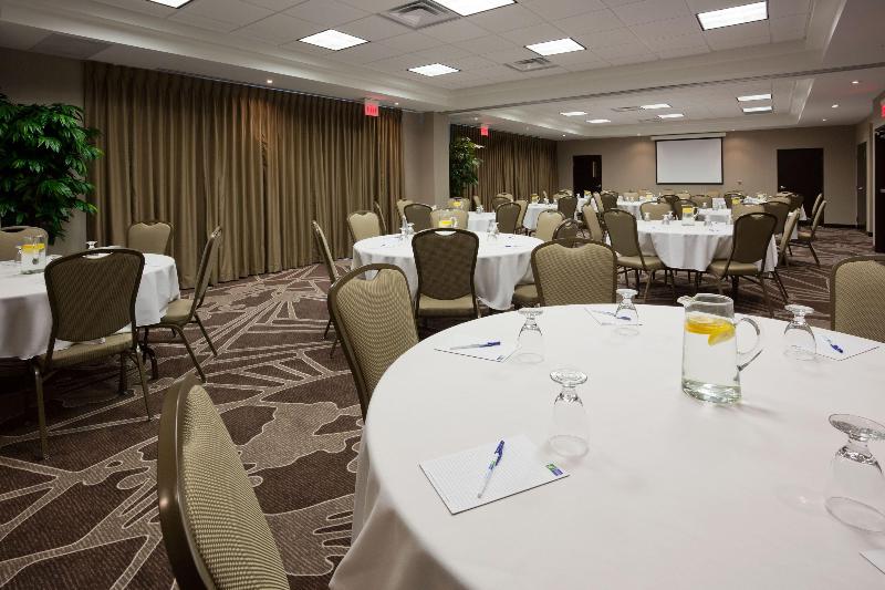 Szálloda Holiday Inn Express New Liskeard