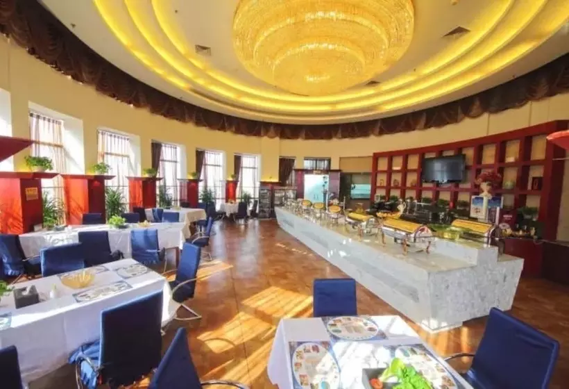 Otel Junyu Grand