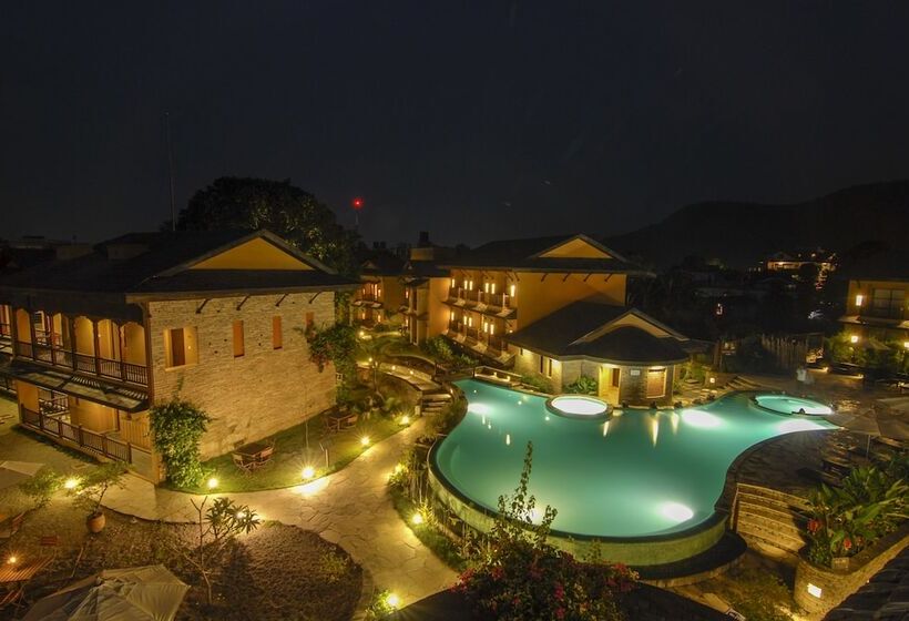 هتل Temple Tree Resort & Spa