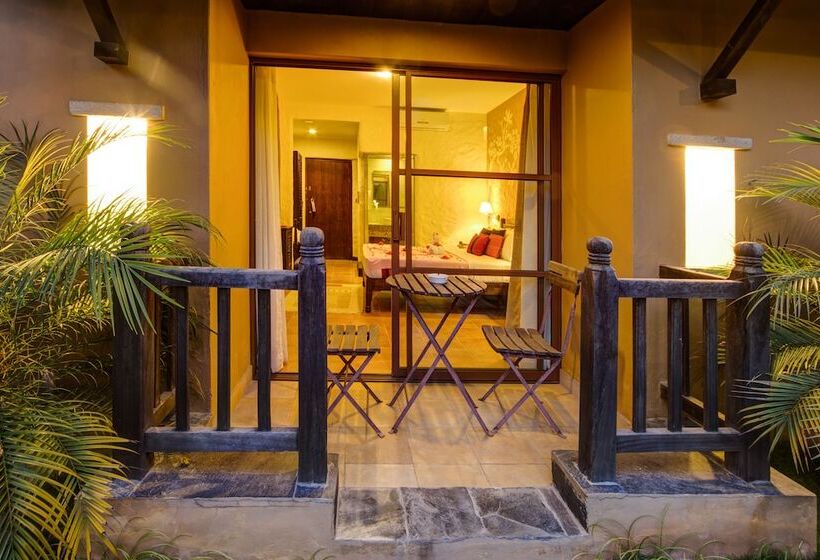 هتل Temple Tree Resort & Spa