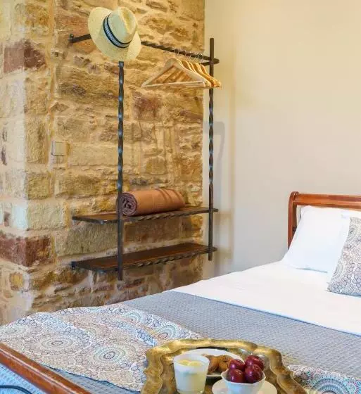 فندق Voulamandis House