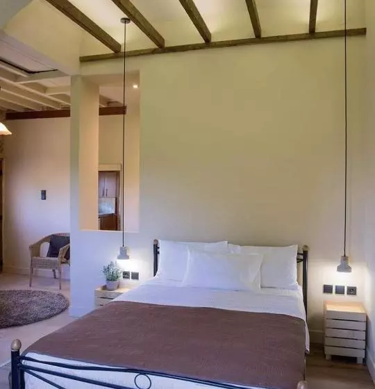 فندق Voulamandis House