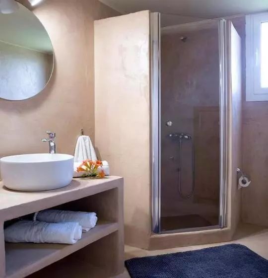 فندق Voulamandis House