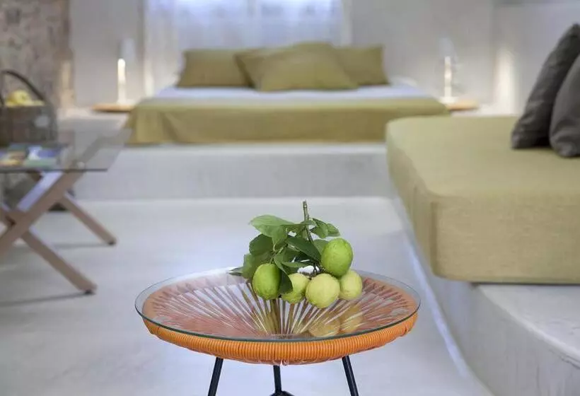 فندق Voulamandis House