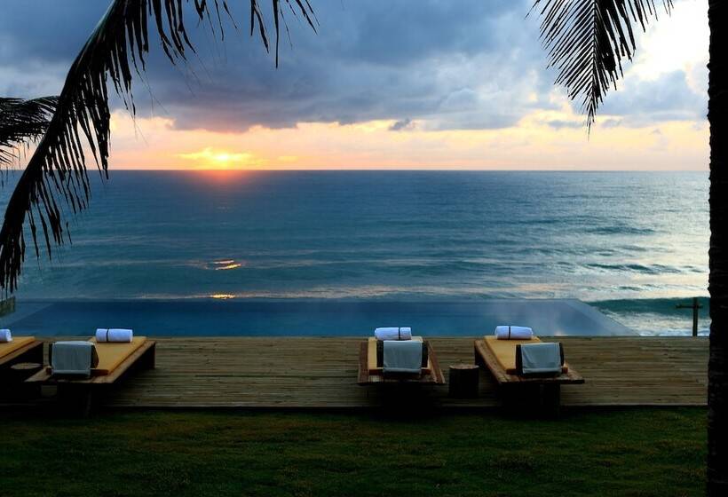 Kenoa Exclusive Beach Spa & Resort