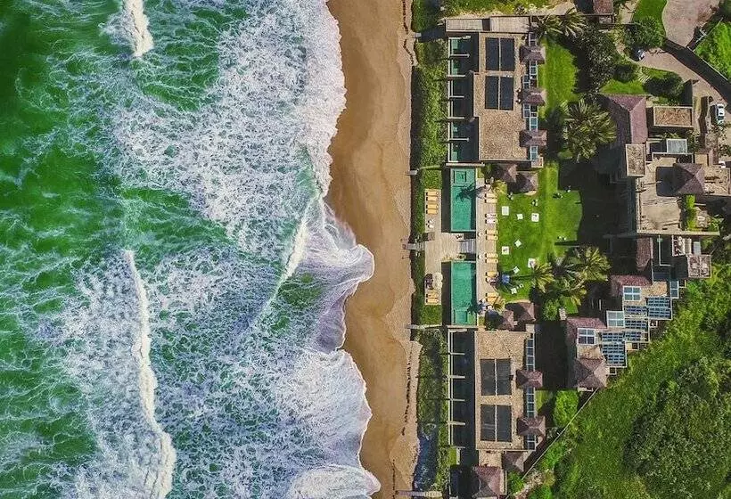 Kenoa Exclusive Beach Spa & Resort