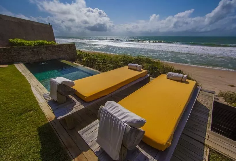 Kenoa Exclusive Beach Spa & Resort