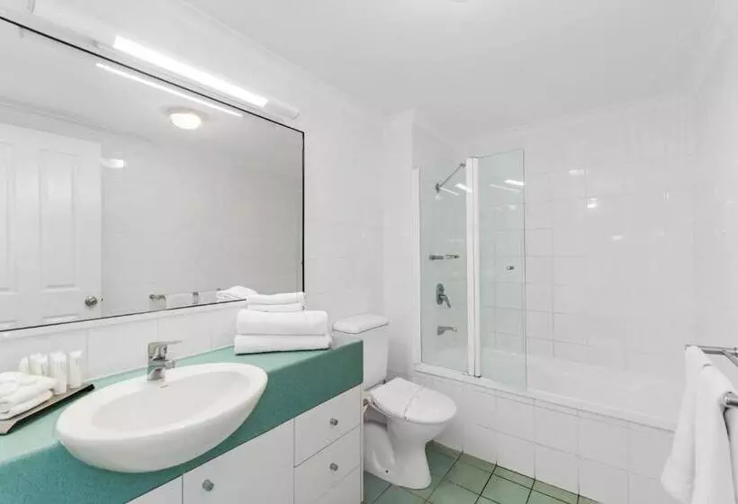 Mariners North Holiday Apartments