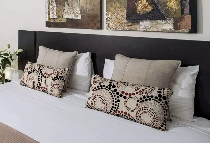 Oaks Ipswich Aspire Suites