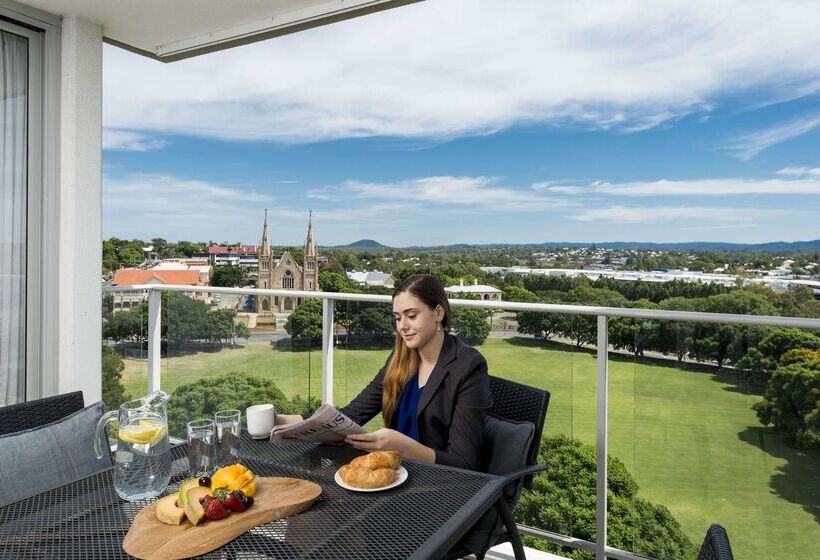 Oaks Ipswich Aspire Suites