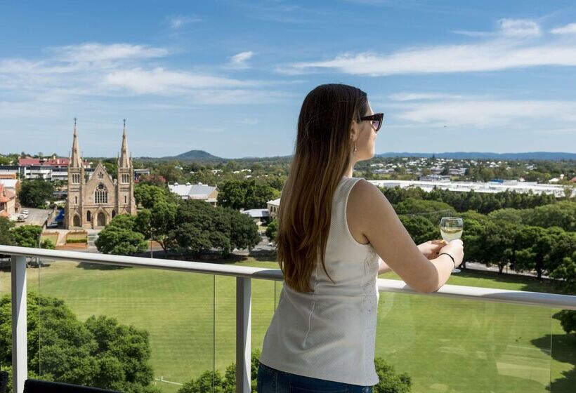 Oaks Ipswich Aspire Suites