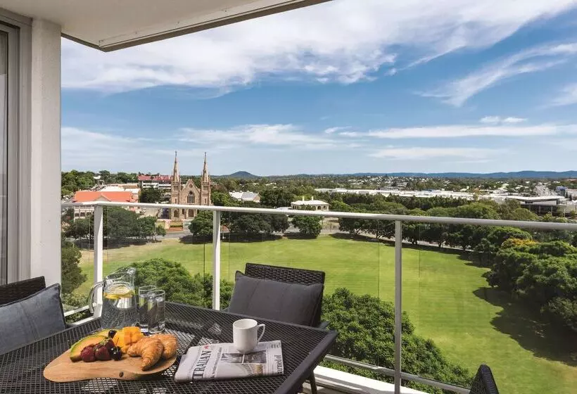 Oaks Ipswich Aspire Suites