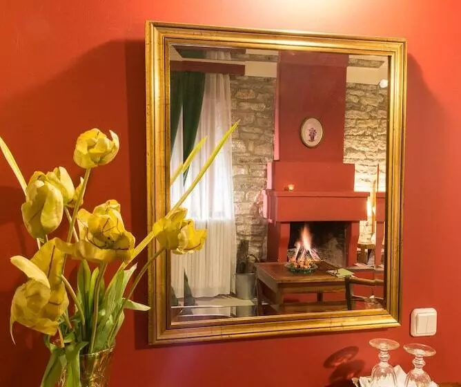 Primoula Country Hotel & Spa