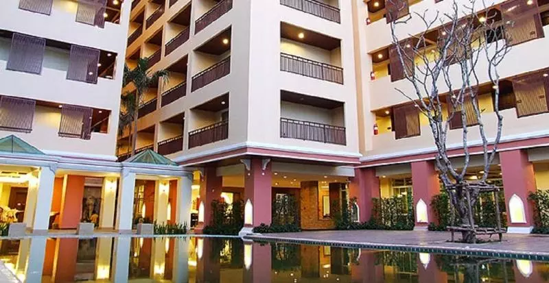 Siam Pura Resort