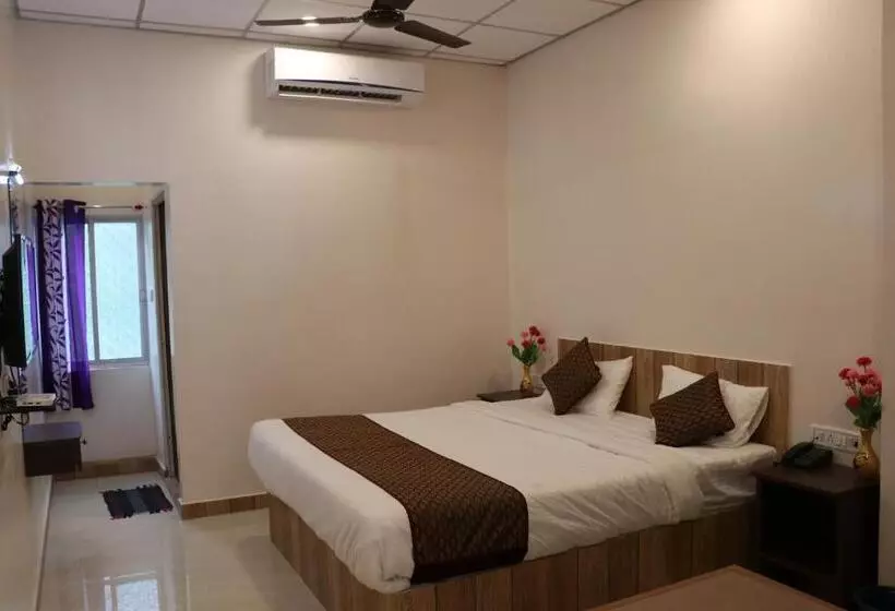Aamiaismajoitus (B&B) Sumit Residency