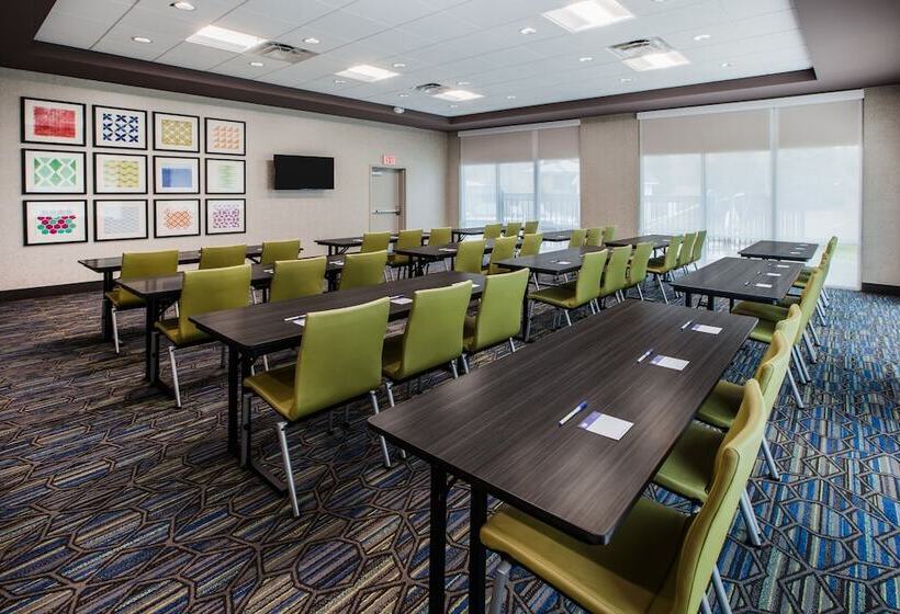 Holiday Inn Express Hotel & Suites Canton, An Ihg