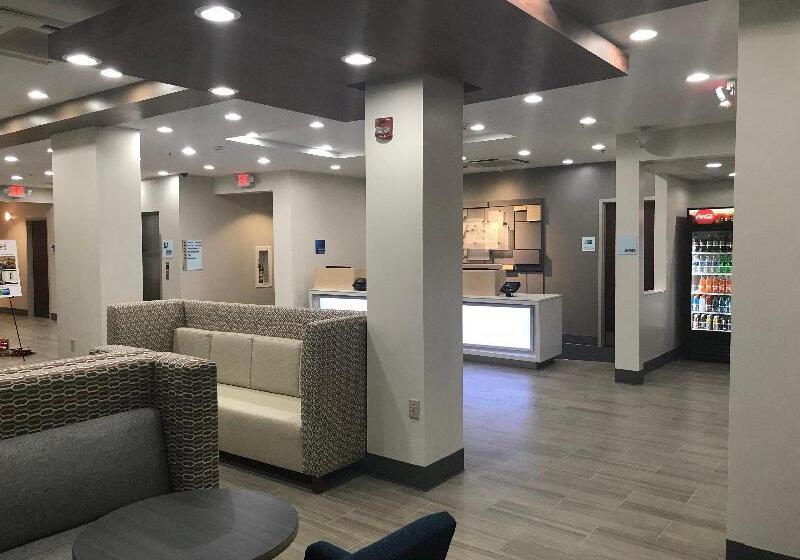 Holiday Inn Express Hotel & Suites Canton, An Ihg