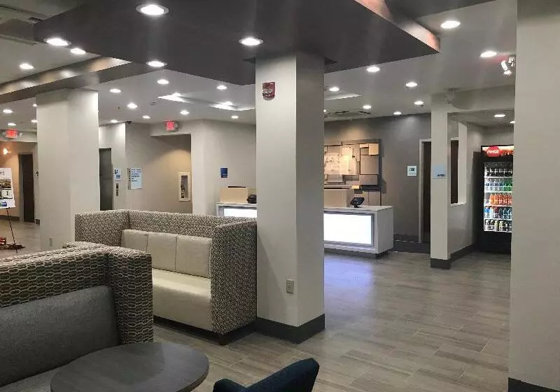 Holiday Inn Express Hotel & Suites Canton, An Ihg