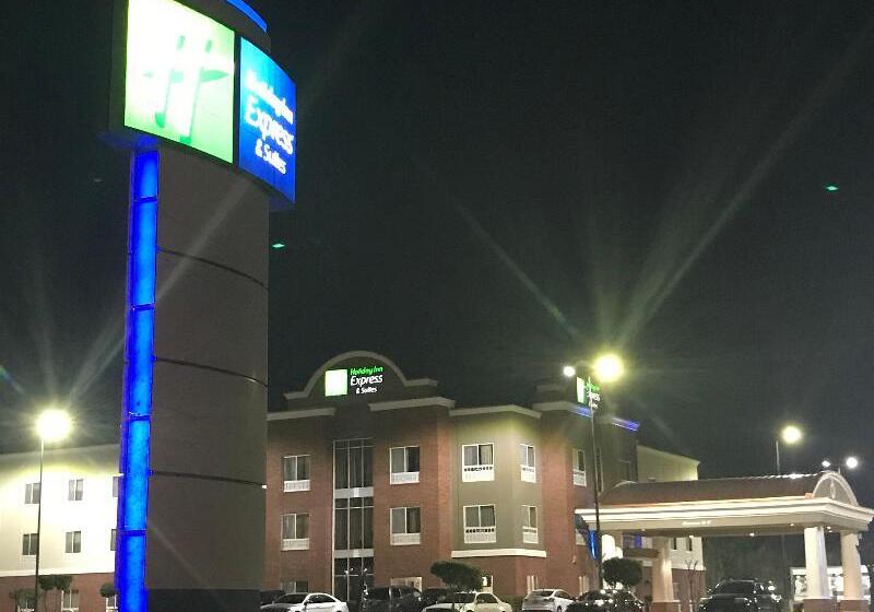 Holiday Inn Express Hotel & Suites Canton, An Ihg