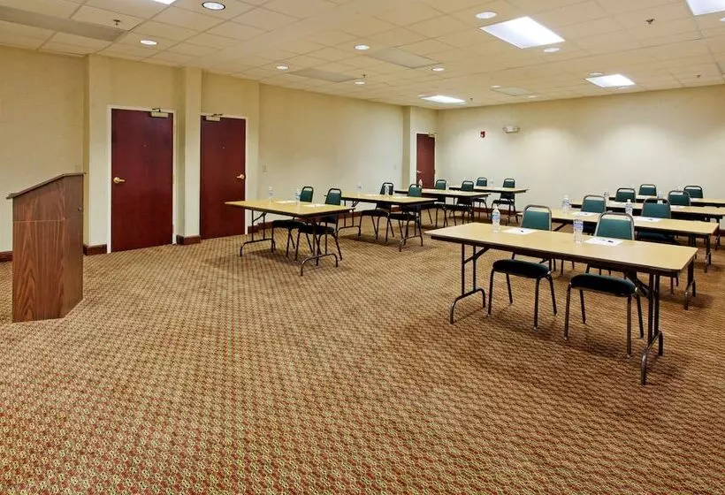 Holiday Inn Express Hotel & Suites Sylacauga By Ihg