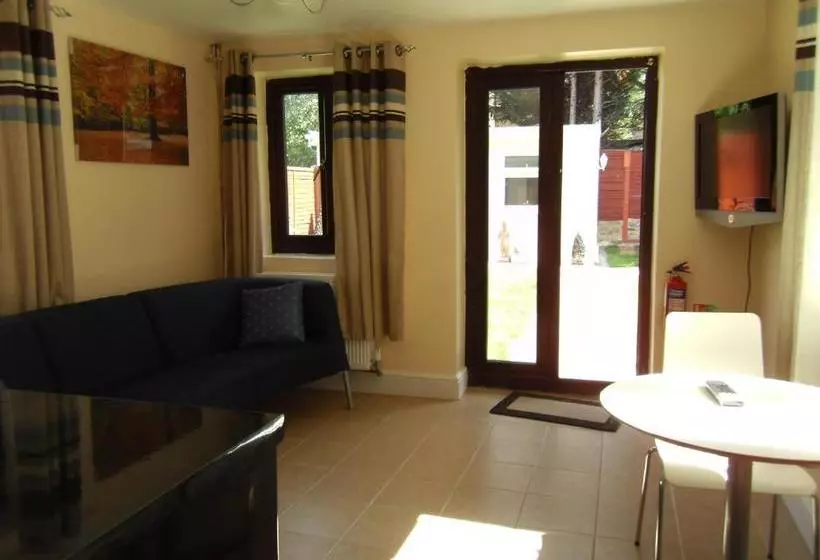 Hostal Aberdeen Guest House