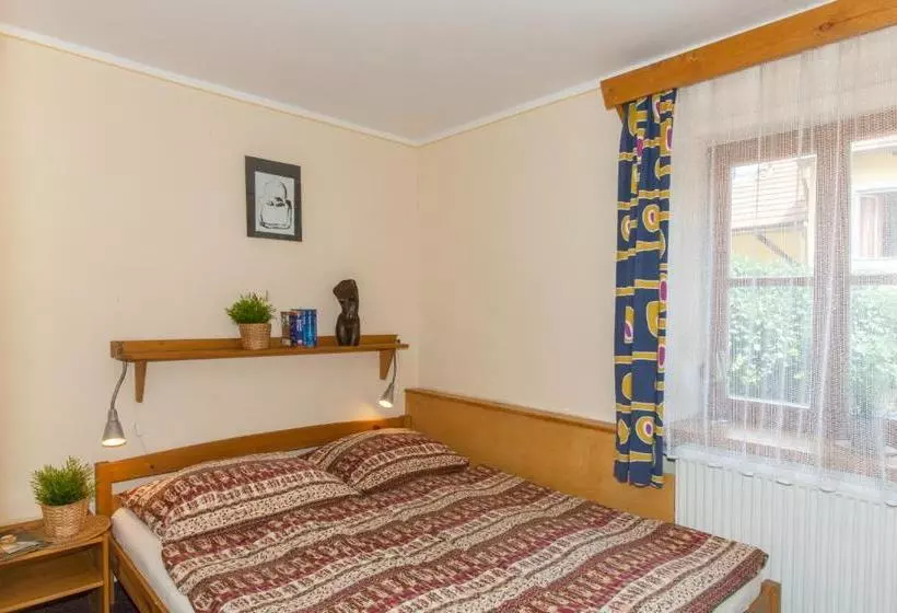 Hostel Postel