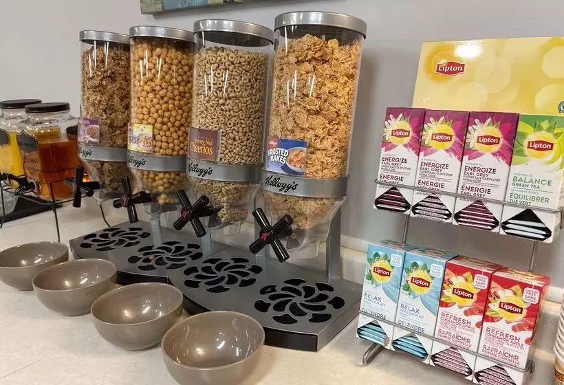 فندق Coast Hinton