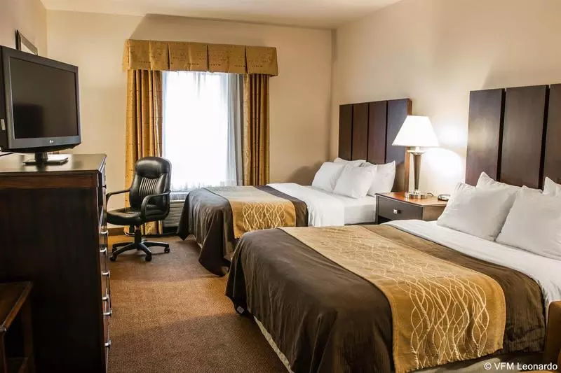 호텔 Comfort Inn & Suites