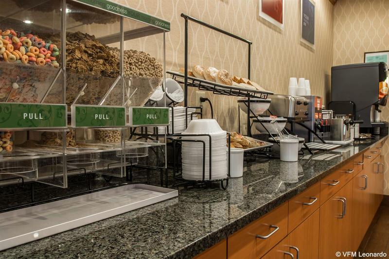 فندق Comfort Inn & Suites