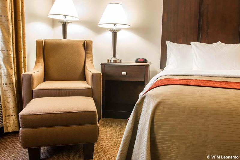 فندق Comfort Inn & Suites