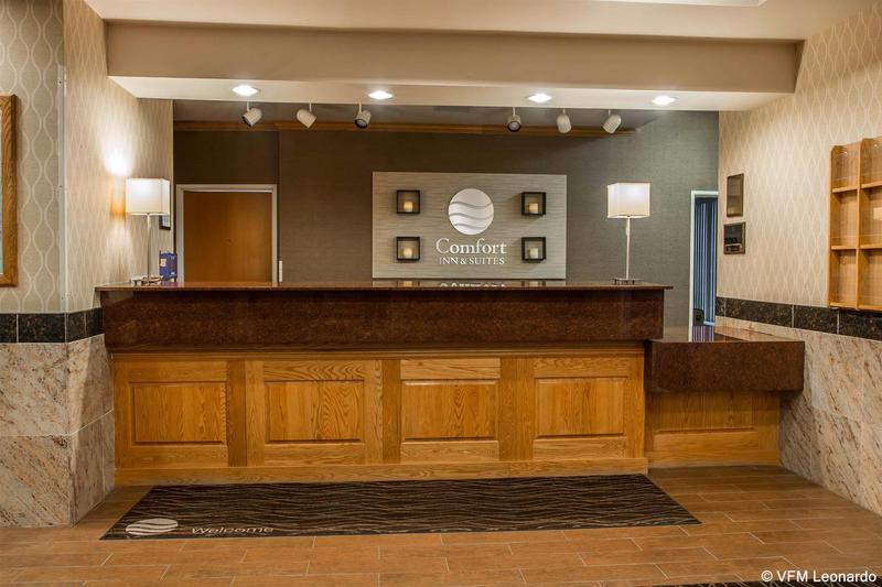 فندق Comfort Inn & Suites