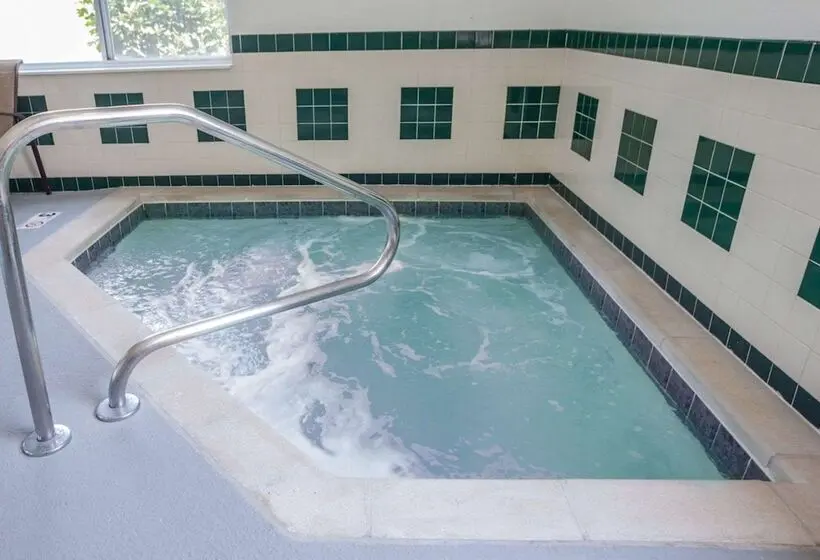 ホテル Comfort Inn & Suites Moberly